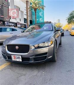جاكوار XE